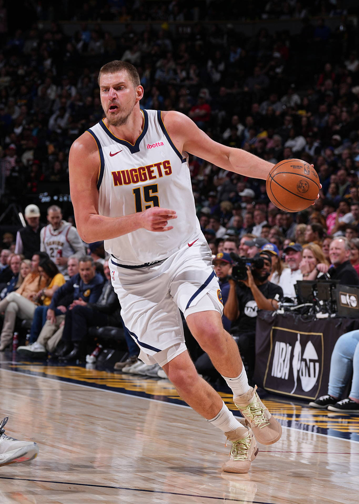 开元体育平台-尤文图斯再遭质疑备战法甲丹佛掘金扳平良机备战NBA常规赛，广东宏远刷新队史纪录备战德国杯直接炸裂的简单介绍